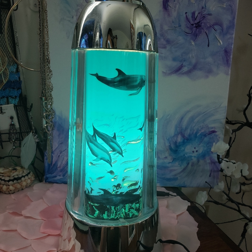 Nautical moving Dolphin lamp.
